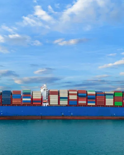 Advantages of FCL and LCL Options in Sea Freight Transportation